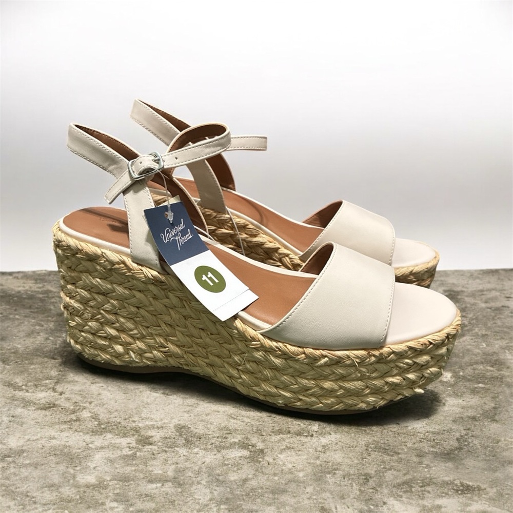 Universal Thread Cream Platform Sandals - Picture 1 of 2
